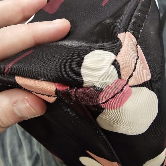 kate spade New York Black Floral Tote with Wristlet - Picture 10 of 14